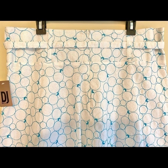 DJ&Co White Linen blend Belted Embroidered Skater Style Skirt Size 16 NWT - Picture 7 of 11